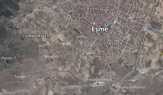 UŞAK EŞME CUMHURİYET KÖYÜNDE 408 M² ARSA - UŞAK EŞME fotoğraf 3